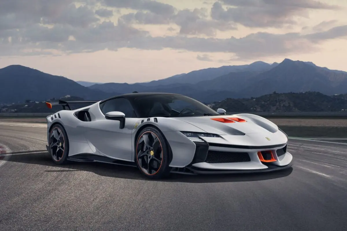 Ferrari SF90 XX Stradale Performa Balap dalam Balutan Legal Jalan Raya