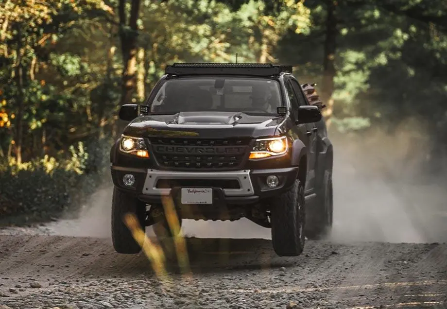 Fitur Keselamatan Chevrolet Colorado yang Membantu Saat Offroad Berat