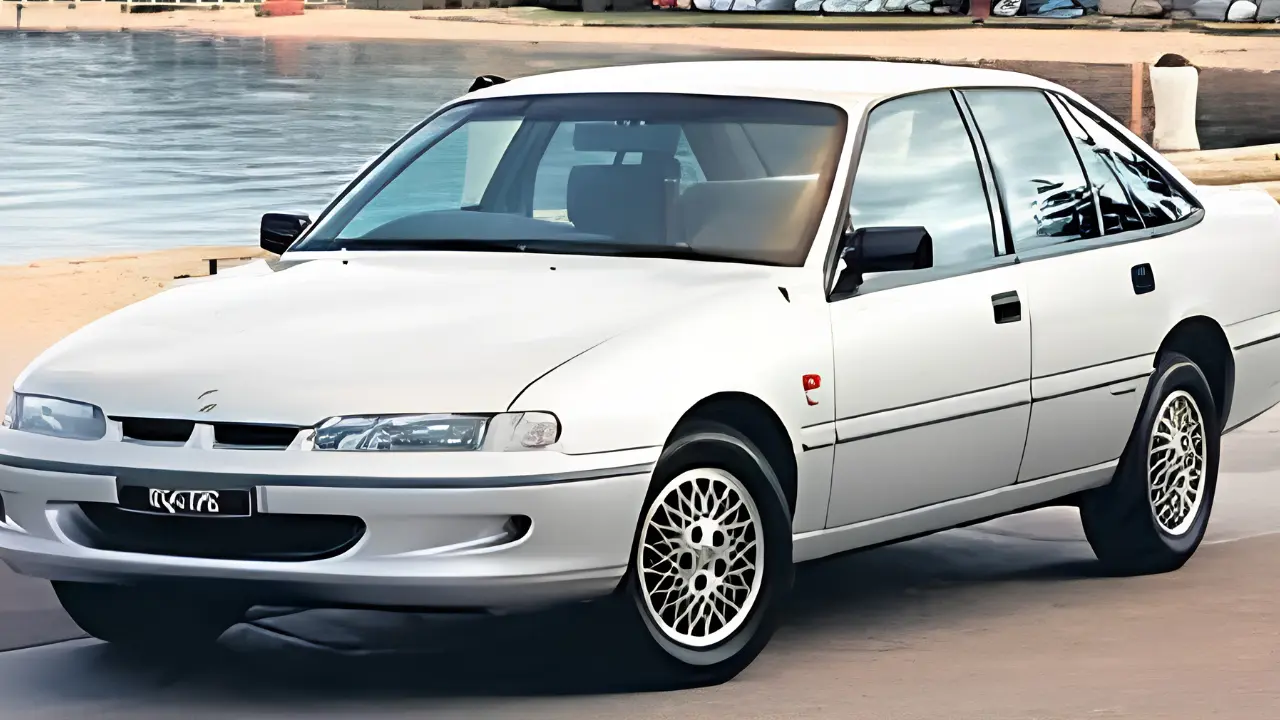 Holden Commodore VS, Generasi Transisi yang Menjaga Tradisi Sedan Australia di Era 1990-an