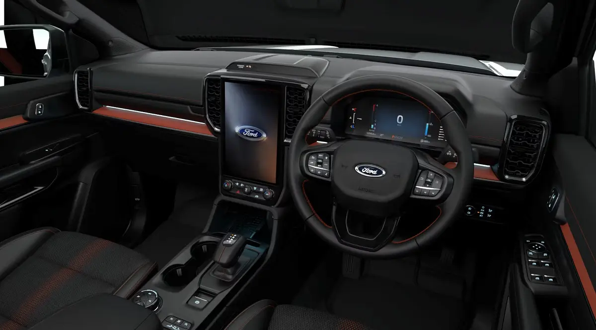 Interior Mewah Ford Everest Membuat SUV Ini Naik Kelas di Pasaran