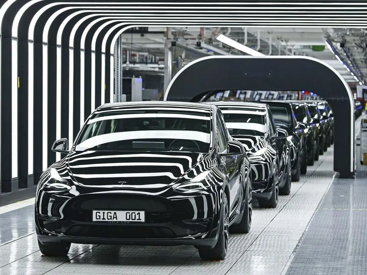 Jaringan Gigafactory Tesla dan Strategi Produksi Mobil Listrik Skala Global