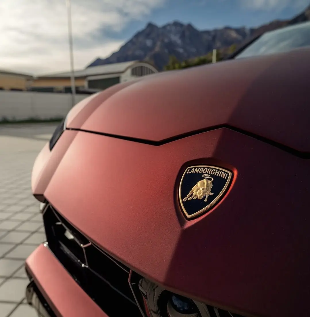 Kedalaman Filosofi Keamanan dan Perlindungan Penumpang di Lamborghini