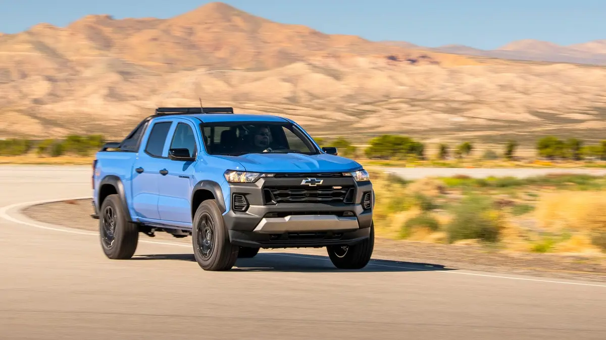 Kelebihan Ground Clearance Chevrolet Colorado di Jalan Pedesaan