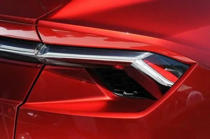 Pentingnya Diferensiasi Merek dalam Kesuksesan Lamborghini