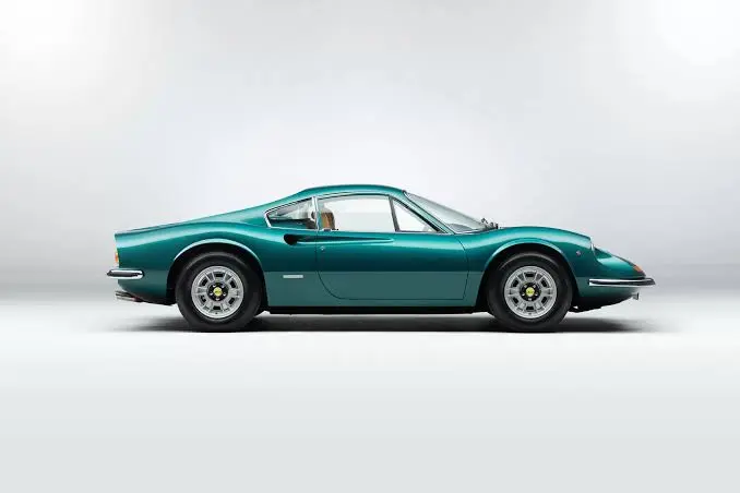 Pesona Abadi Ferrari Dino 246 GT Sebuah Ikon Klasik yang Sempurna