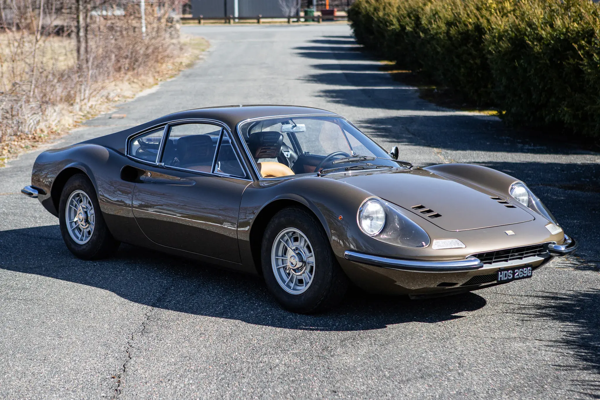 Pesona Abadi Ferrari Dino 246 GT Warisan Sang Legenda