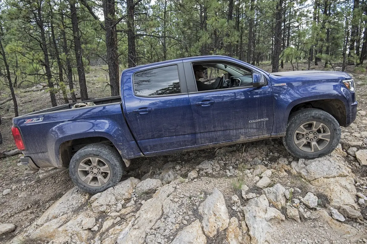 Review Sistem Penggerak Chevrolet Colorado Saat Menjelajah Alam Bebas
