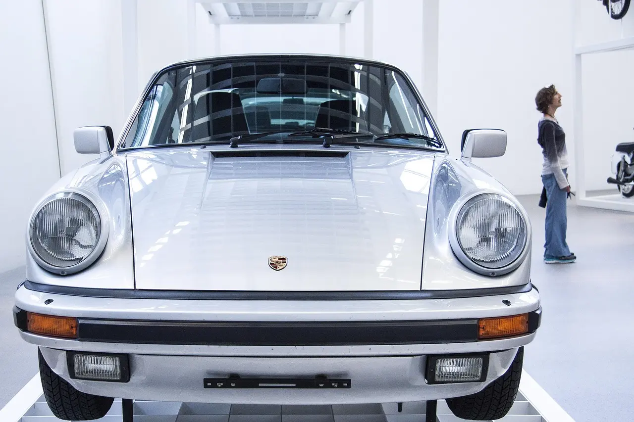 Teknologi Sistem Sensor Porsche dalam Kendaraan Modern