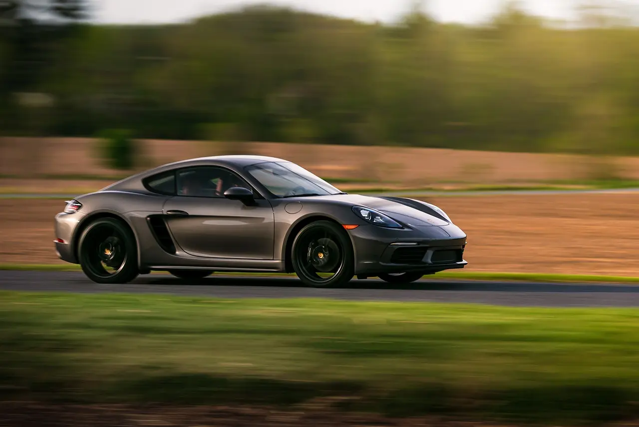 Teknologi Sistem Transmisi Porsche dalam Kendaraan Berperforma Tinggi
