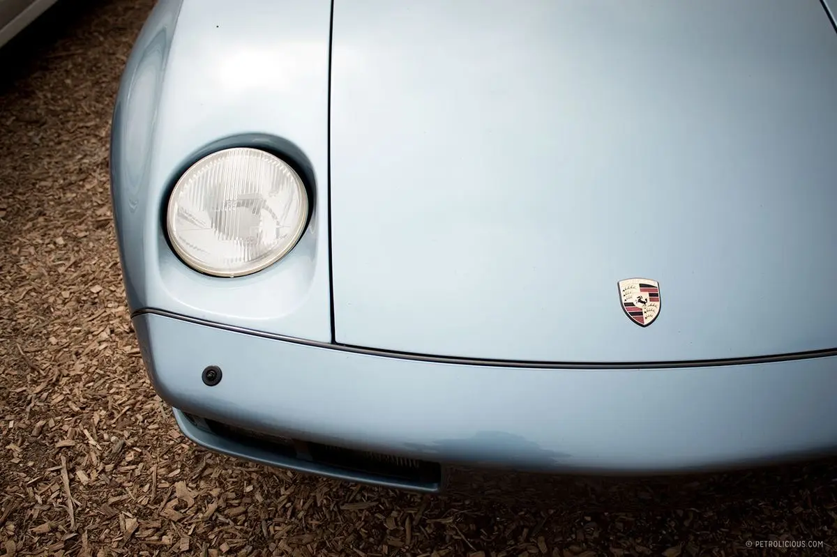 Transformasi Digital Porsche dalam Menghadapi Era Otomotif Modern
