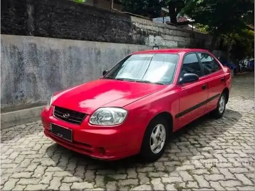 Hyundai Excel Bekas di Samarinda, Sedan Klasik Ekonomis dengan Fitur Hyundai Excel yang Masih Menarik