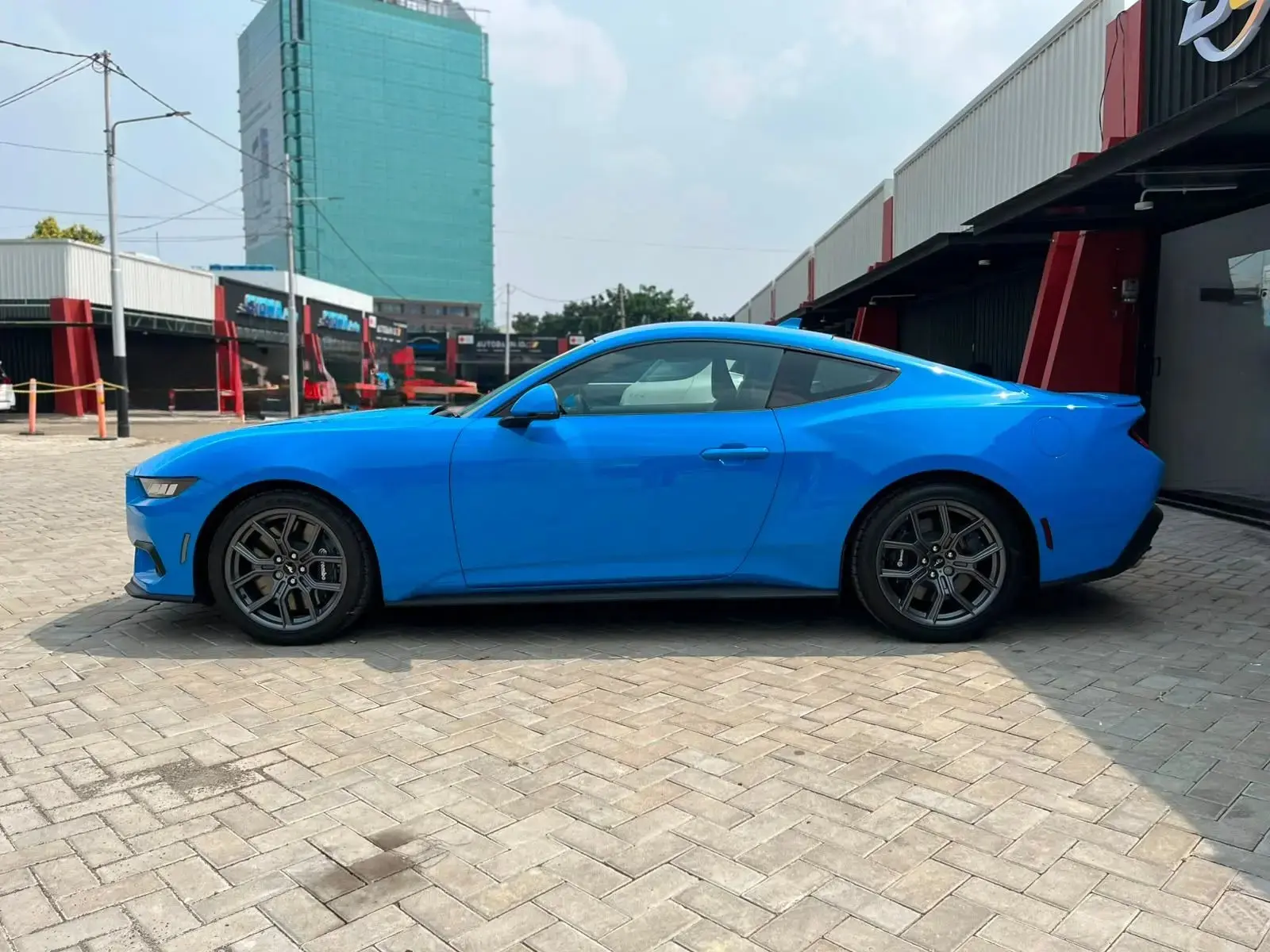 Info Lengkap Harga dan Kontak Penjual Ford Mustang EcoBoost 2024 di Tangerang Selatan