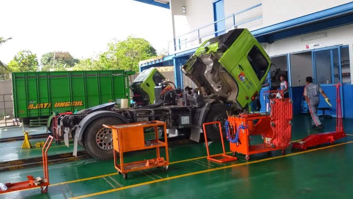 Ketersediaan Sparepart Untuk Truk Hino Bekas Mendukung Perbaikan Cepat di Bengkulu