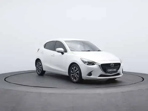 Keunggulan Membeli Mazda Bekas di Jakarta Dibandingkan Mobil Baru
