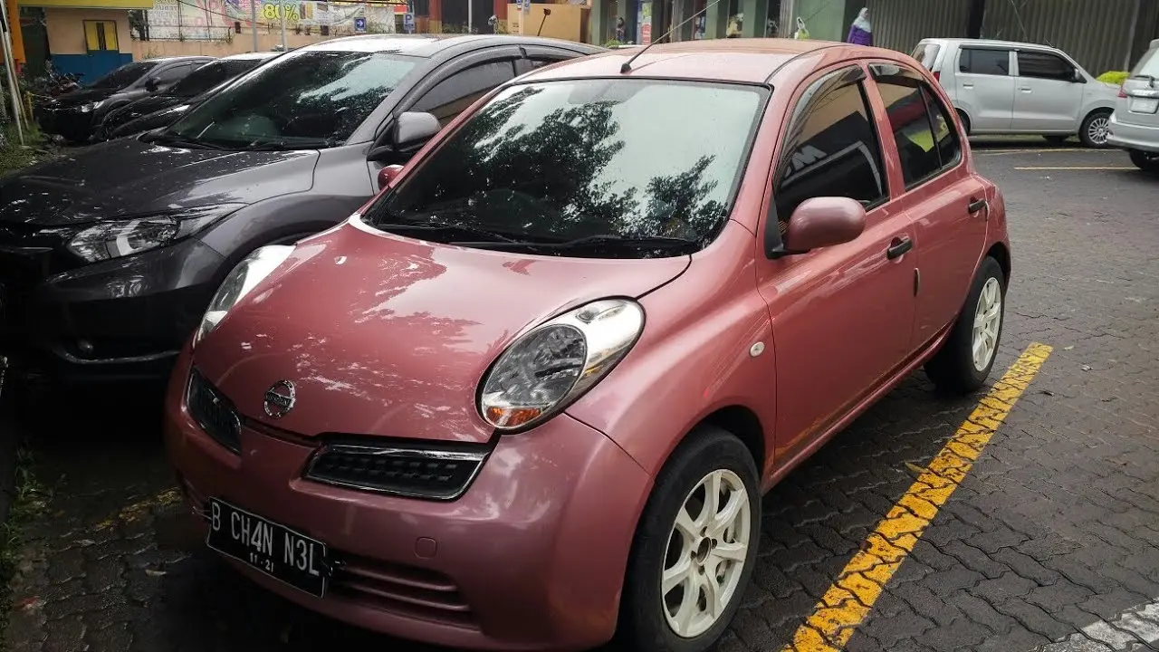 Mobil Nissan Second dengan Kenyamanan Berkendara yang Tetap Terjaga di Karawang