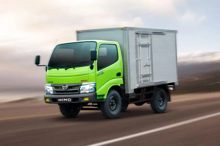 Tips Merawat Hino Dutro Agar Tetap Andal untuk Bisnis