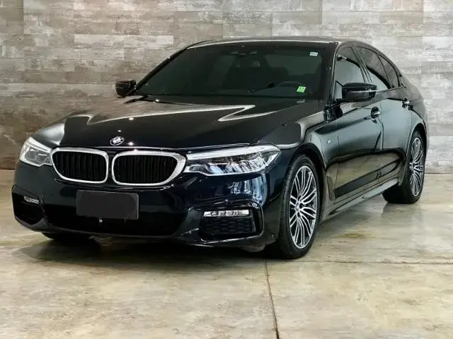 BMW 540i Bekas, Sedan Premium Bertenaga Besar