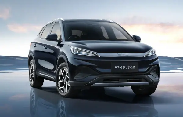 BYD Atto 3 di Denpasar: SUV Listrik Modern dengan Fitur Mobil BYD yang Lengkap