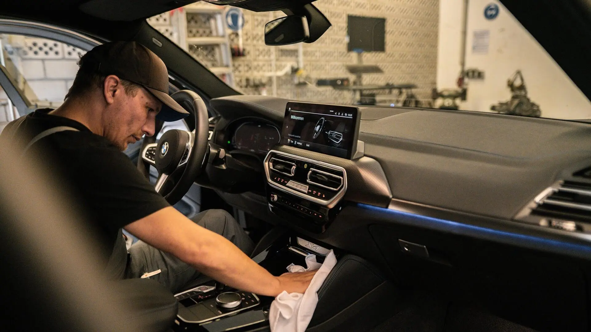 Cara Merawat BMW Seri 3 Bekas agar Awet