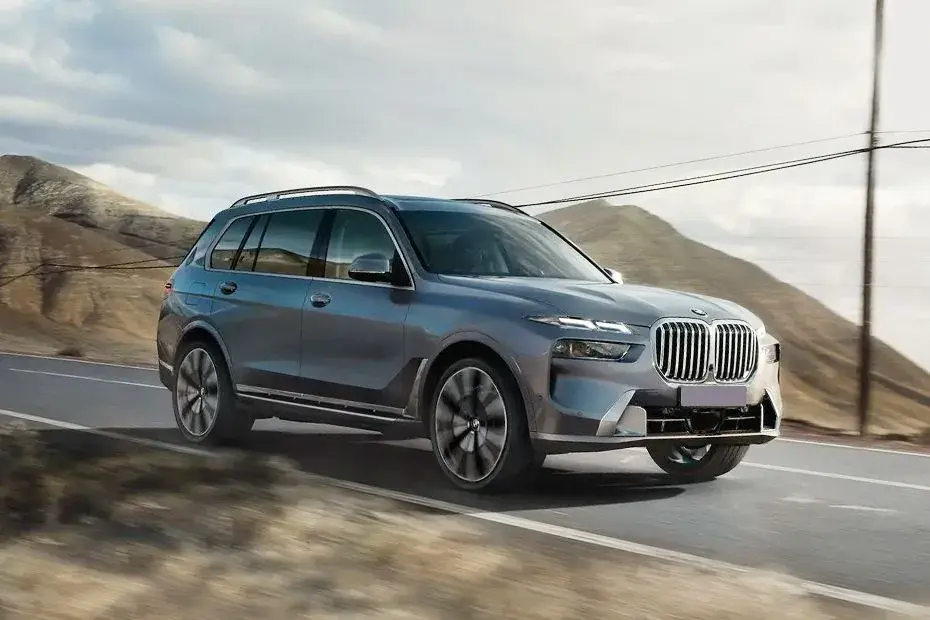 Kelebihan BMW X7 Bekas Dibanding SUV Premium Lain
