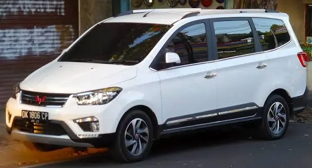 Wuling Confero Bekas Makassar, Mobil Keluarga Praktis dengan Ruang Kabin Fungsional