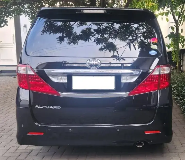 Toyota Alphard Built Up Premium Sound Sidoarjo 2010: Unit Istimewa Siap Pakai untuk MPV Impian