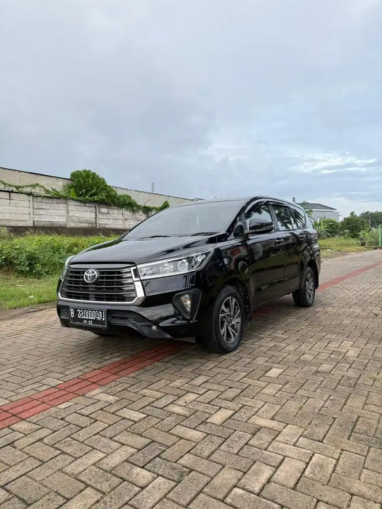 Toyota Kijang Innova (2022)