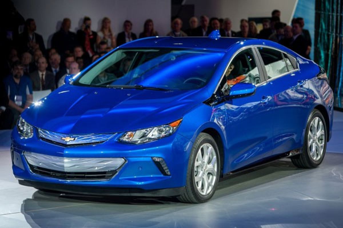 Chevrolet Volt: Plug-in Hybrid Futuristik yang Mengubah Cara Kita Berkendara