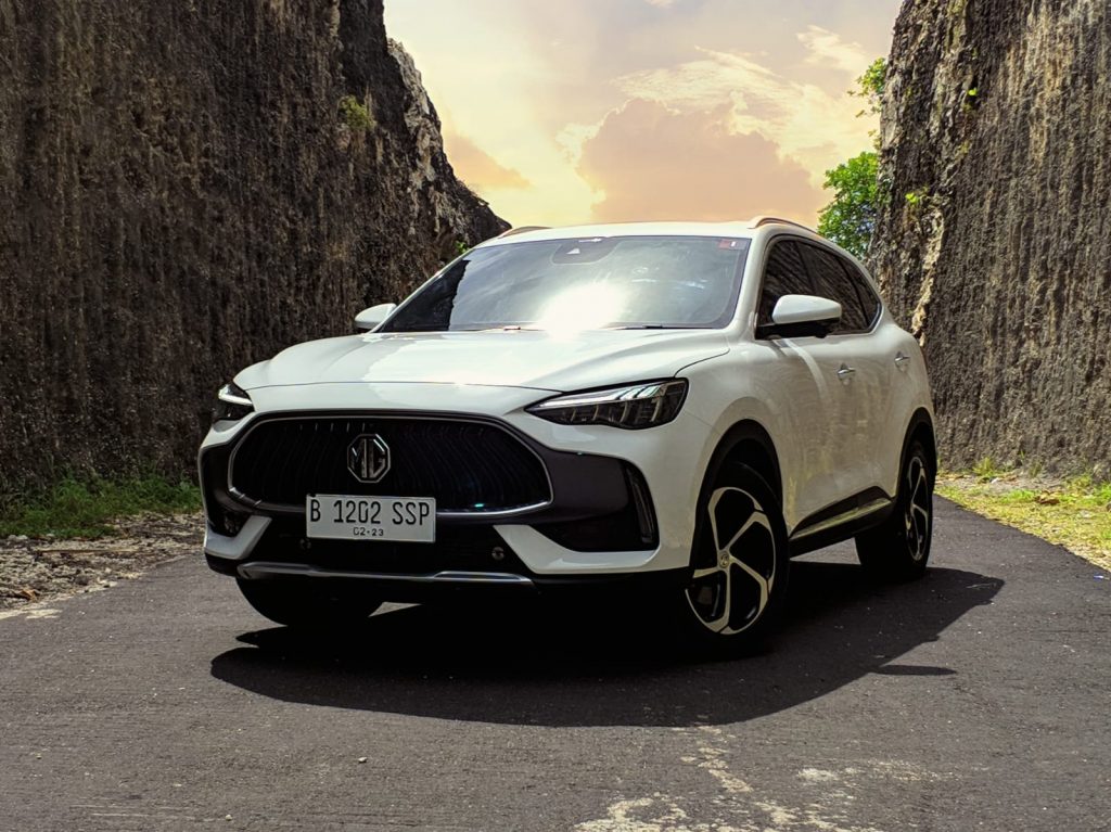 MG HS: SUV Premium Berkarakter Elegan dengan Kenyamanan Maksimal untuk Keluarga Modern