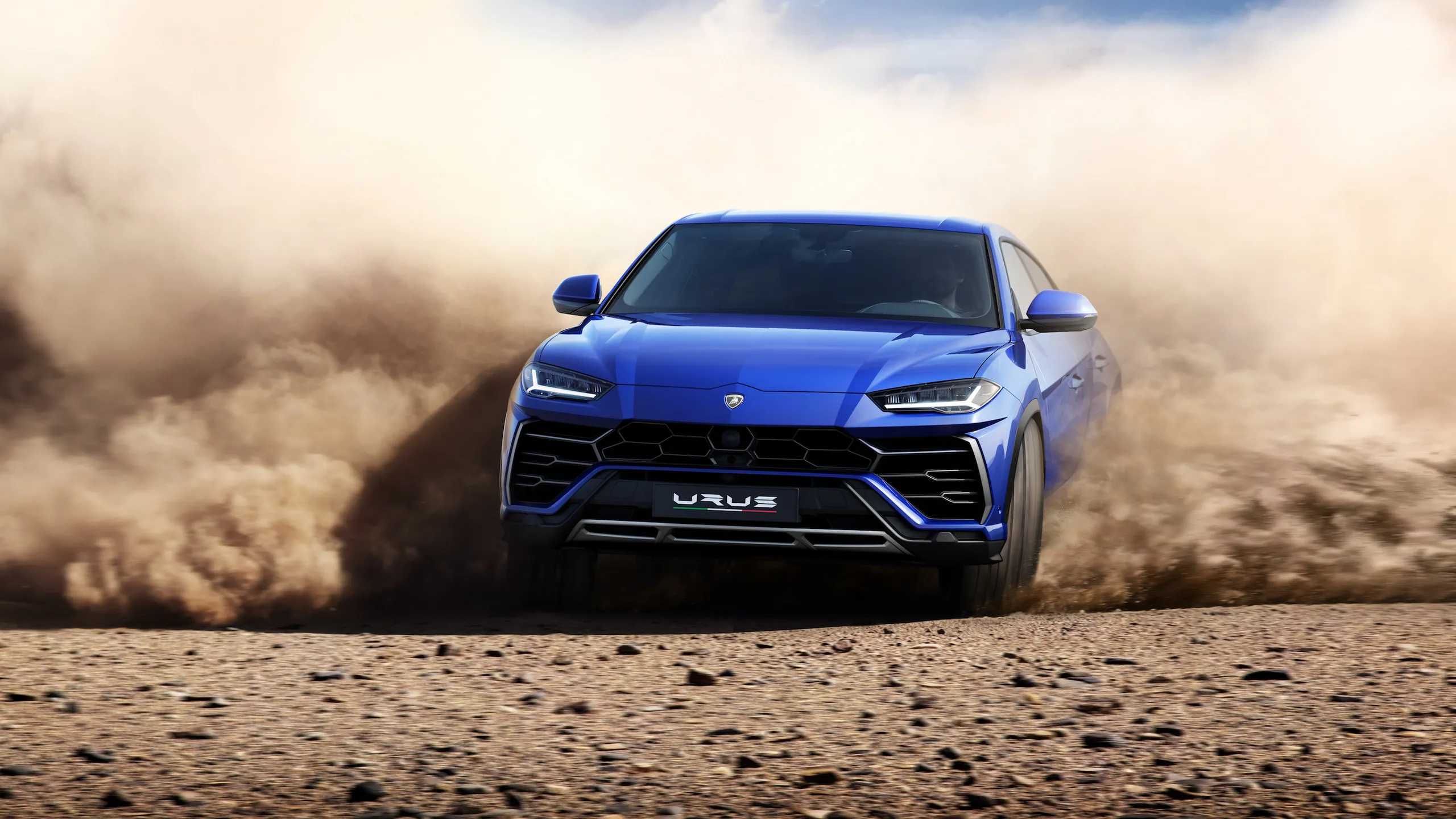 Mengapa Lamborghini Bukan Sekadar Mesin Cepat, Tapi Sebuah 'Mindset' yang Harus Kita Tiru di Era Gen Z