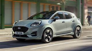 Review Ford Puma Titanium 2024 dan Penyempurnaan SUV Hybrid Modern