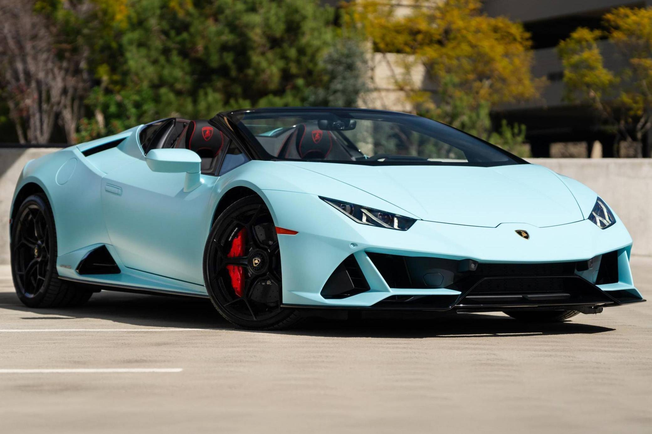 Meninjau Kembali Warisan dan Evolusi Lamborghini Huracan AWD