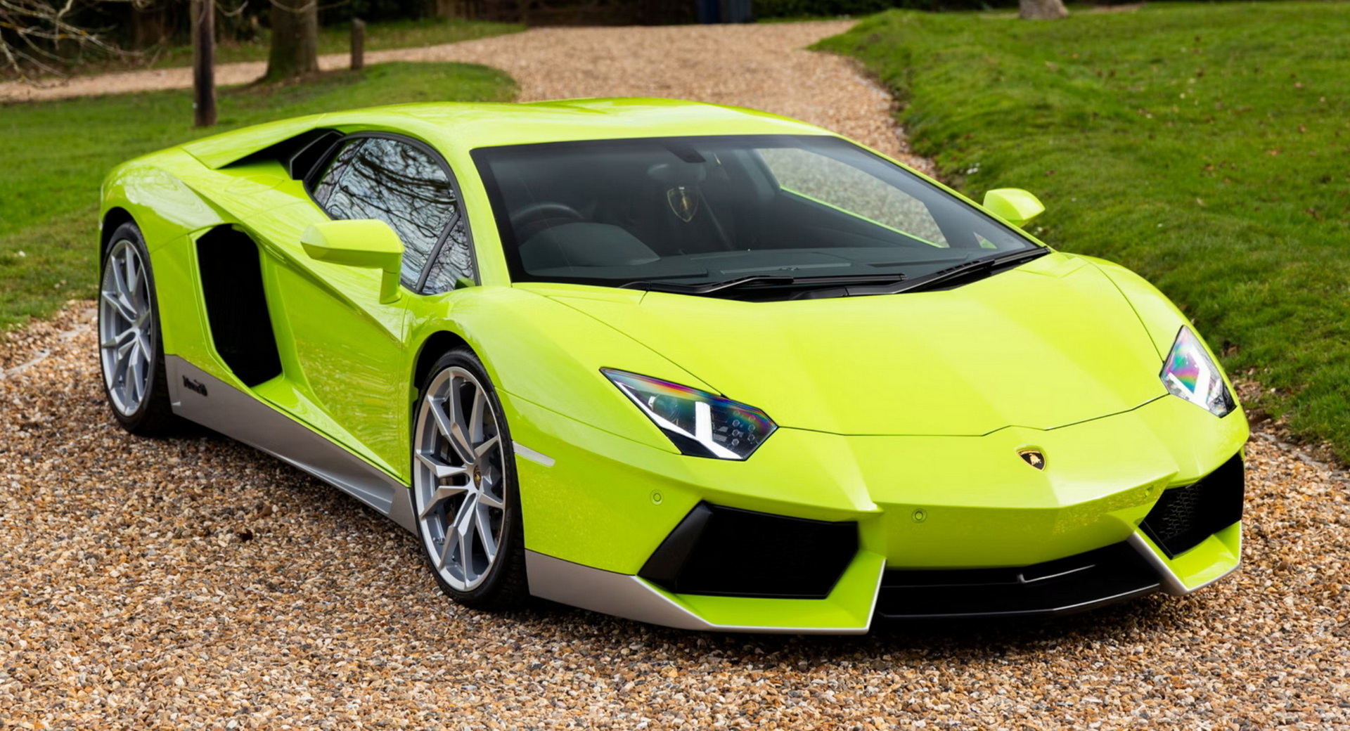 Melampaui Batas Imajinasi, Lamborghini Aventador dan Warisan yang Tak Terbendung