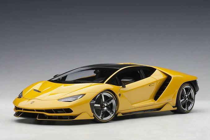 Lamborghini Centenario, Kado Ulang Tahun Paling "Gila" untuk Sang Pendiri