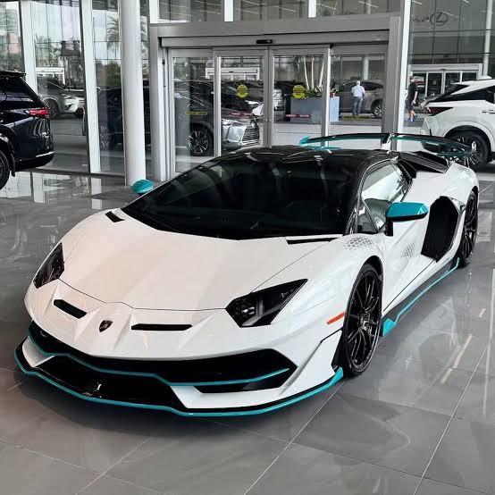 Aventador SVJ 63 Roadster "Xago" Puncak Personalisasi dan Penghormatan pada Geometri Alam