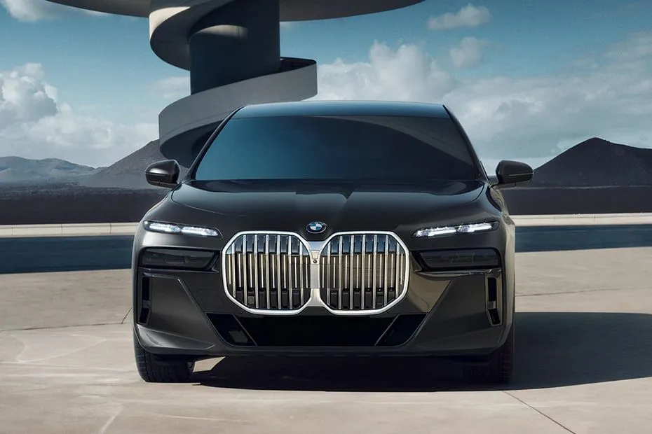 BMW 7 Series: Sedan Mewah Premium dengan Fitur Kelas Atas